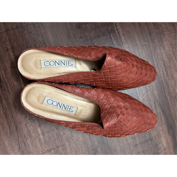 Connie Wicker Woven Slip-On Brown Shoes, Size 9 - Picture 9 of 9